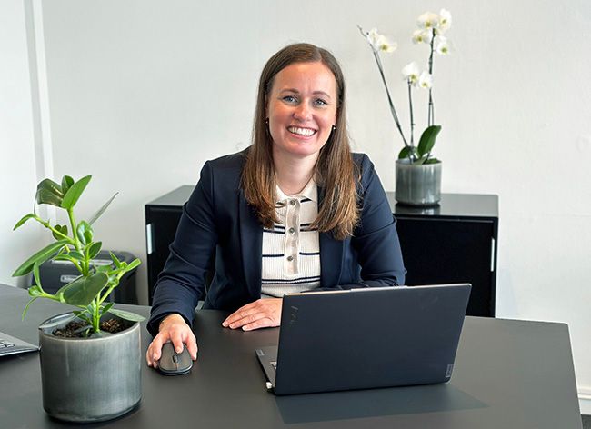 employee image
